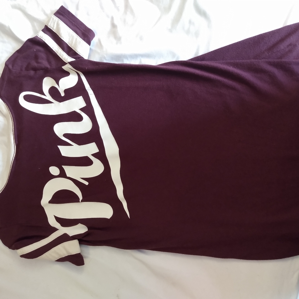 Vs shirt size xs